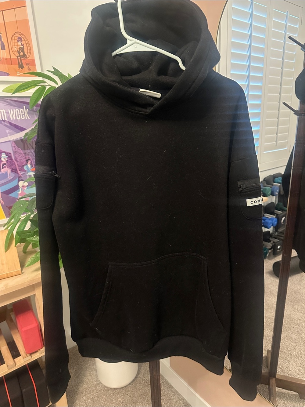 Black COMFRT Travel Hoodie